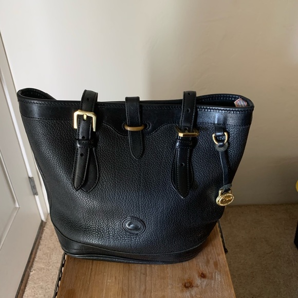 Dooney & Bourke Handbags - Dooney and Bourke Vintage bucket handbag.